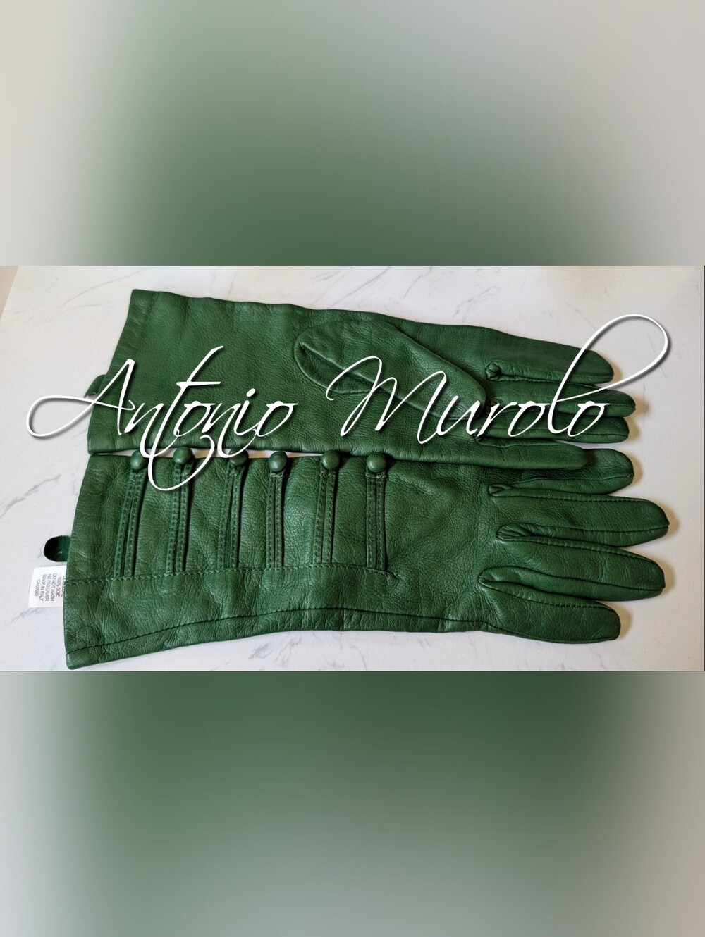 Antonio Murolo Green Satin Leather Gloves SM-MD **FLAW**
